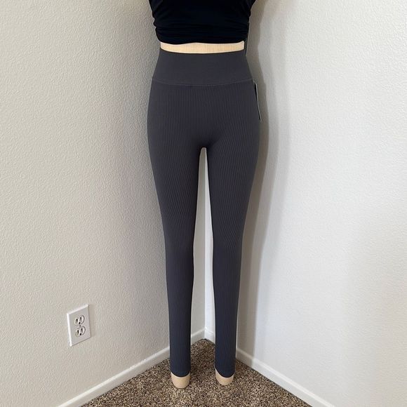Spiritual Gangster Ribbed Leggings Grey Size M/L
